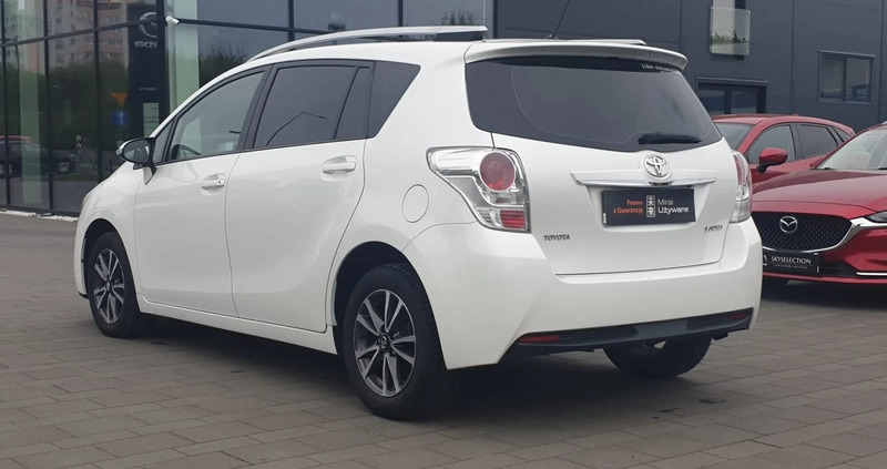 Toyota Verso cena 43900 przebieg: 212372, rok produkcji 2013 z Sulechów małe 352